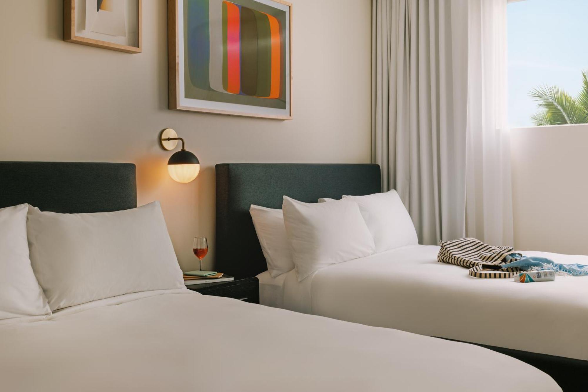 Kenmore Village Hotel, South Hotel Miami Beach