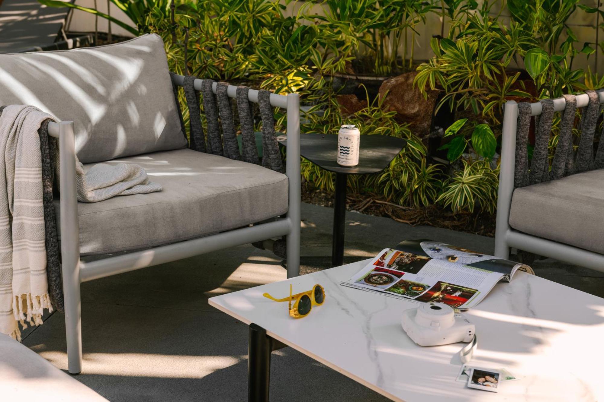 Kenmore Village Hotel, South Miami Beach