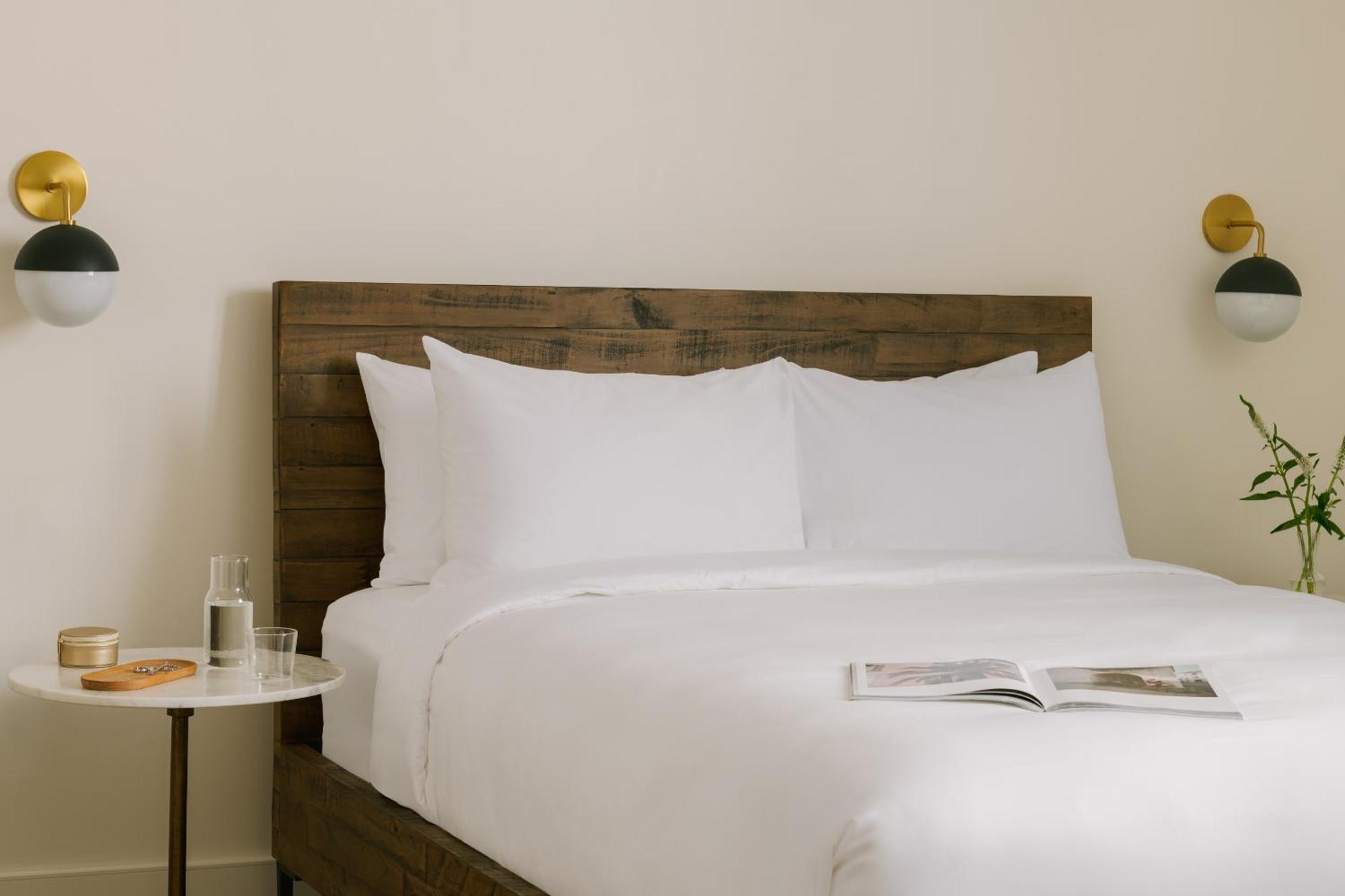 Kenmore Village Hotel, South Hotel 4*