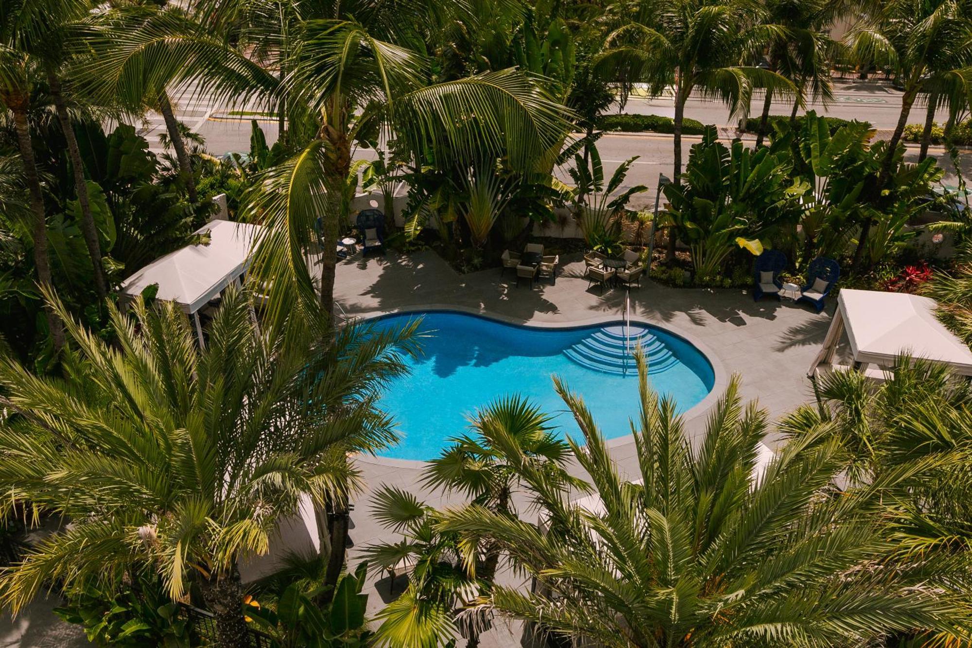 Hotel Kenmore Village Hotel, South Miami Beach