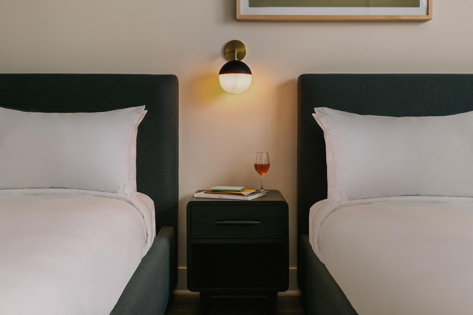 Hotel Kenmore Village Hotel, South Miami Beach