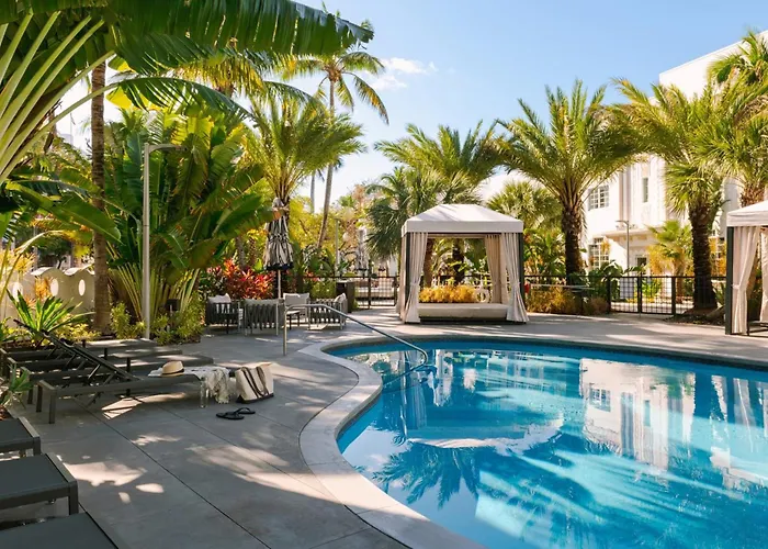 Kenmore Village Hotel, South Beach